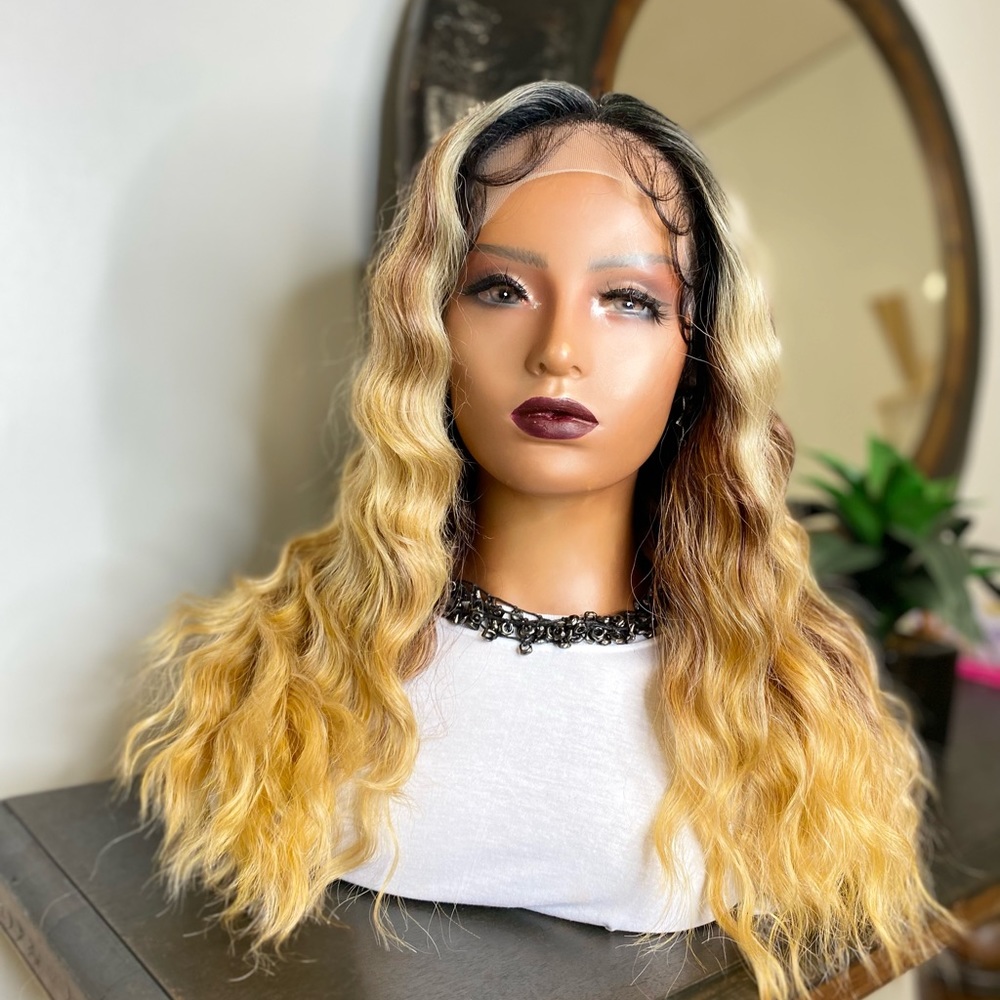 ANNALISE I| LONG DEEP T PART BLONDE BLEND OMBRÉ LACE FRONT WIG - Picture 2 of 4